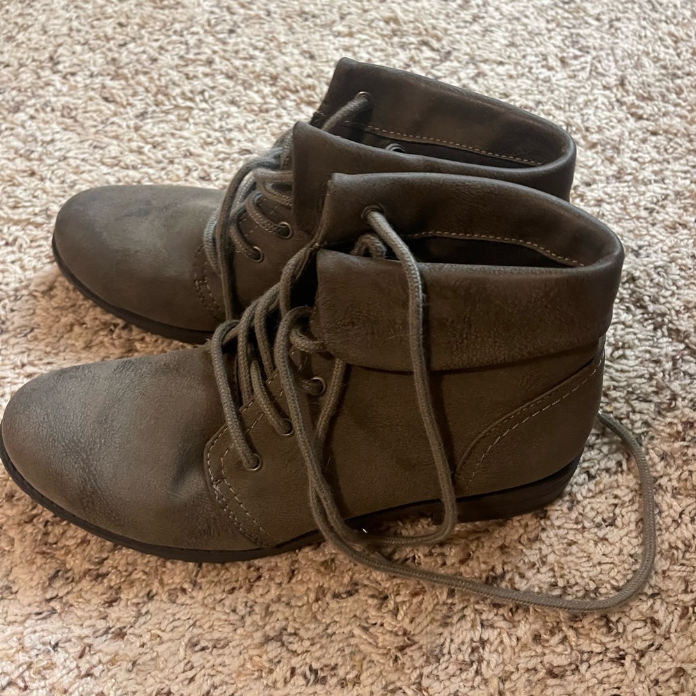 Gray boots